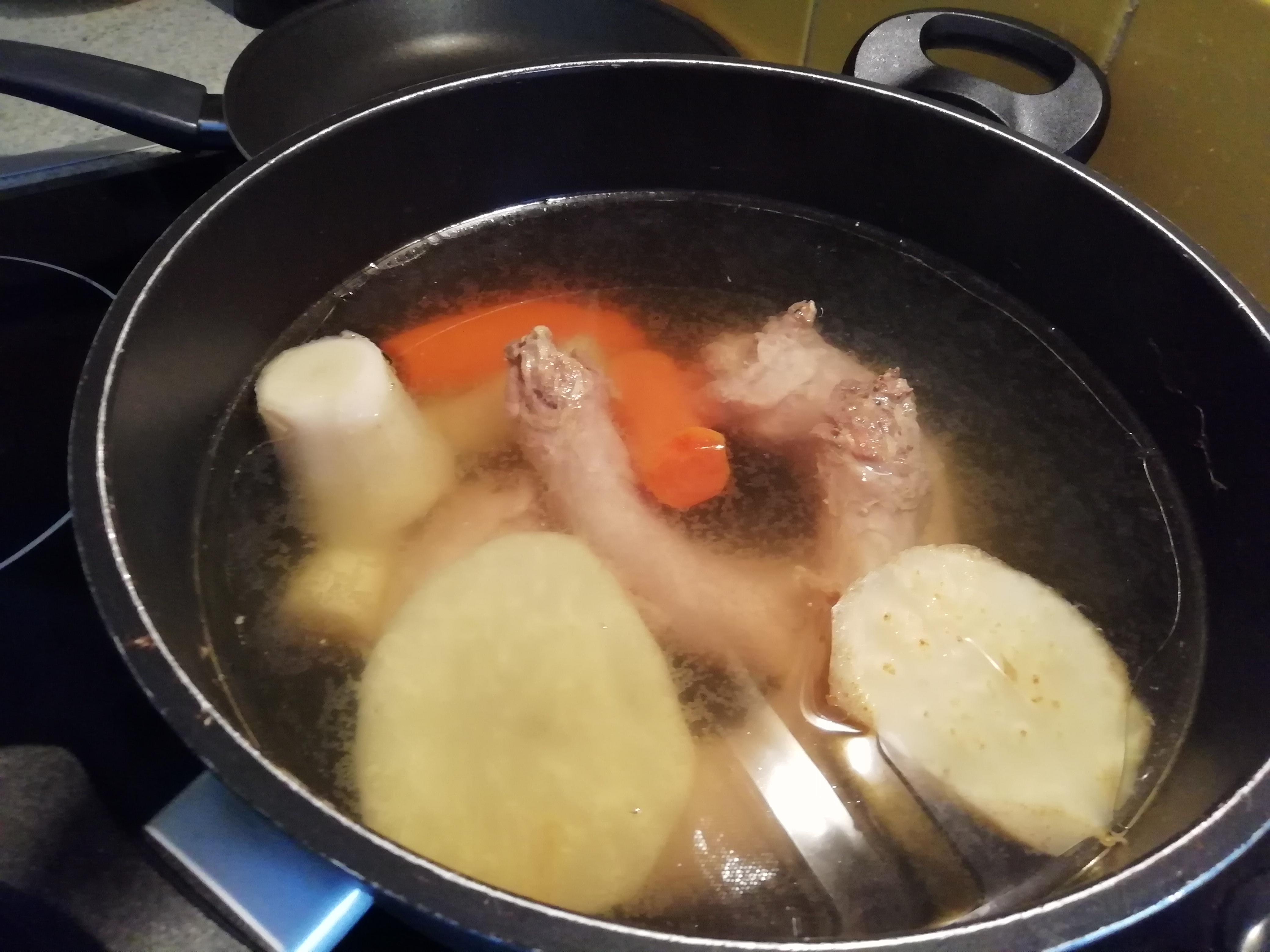 Táhlými vývary proti chřipce a nachlazení